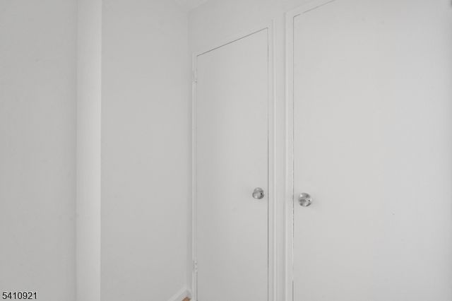 275 Prospect St 16 M, East Orange City, NJ 07017