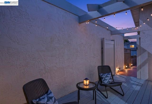 36719 Port Tidewood St, Newark, CA 94560