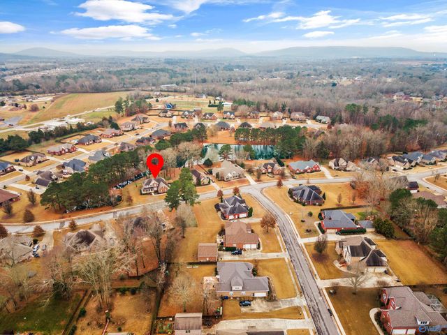 237 Riverwalk Trail, New Market, AL 35761
