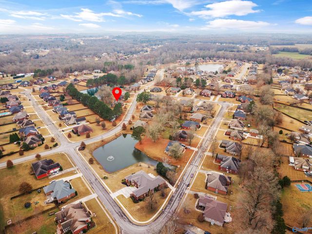 237 Riverwalk Trail, New Market, AL 35761
