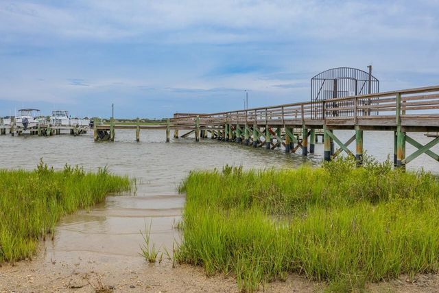 102 Spoonbill Point Ct, St Augustine, FL 32080