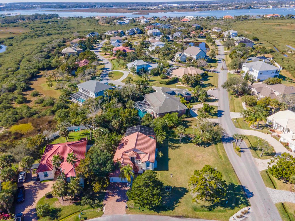 102 Spoonbill Point Ct, St Augustine, FL 32080