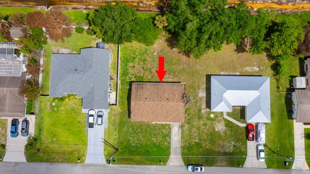 333 SW Lucero Drive, Port St. Lucie, Port St Lucie, FL 34983