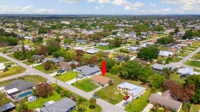 333 SW Lucero Drive, Port St. Lucie, Port St Lucie, FL 34983