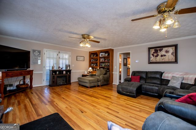 4049 Roy Court, Douglasville, GA 30135