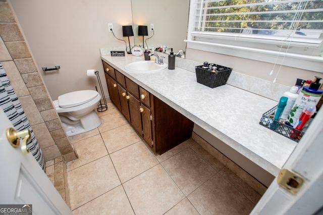 4049 Roy Court, Douglasville, GA 30135
