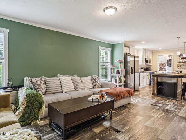 979 Natchez Trace Trace, Fuquay Varina, NC 27526