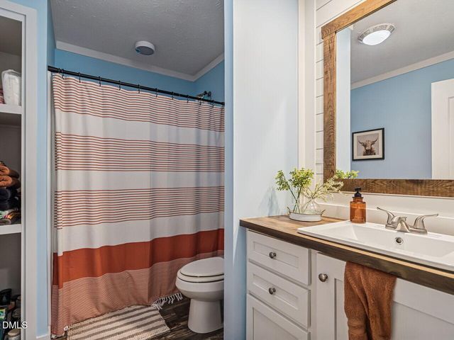979 Natchez Trace Trace, Fuquay Varina, NC 27526