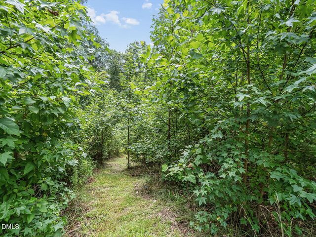 979 Natchez Trace Trace, Fuquay Varina, NC 27526