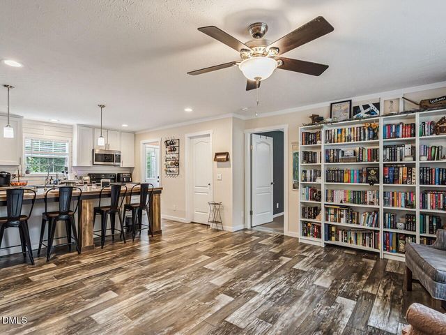 979 Natchez Trace Trace, Fuquay Varina, NC 27526