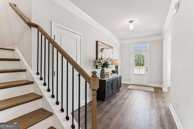 5552 Keswick Drive 45, Flowery Branch, GA 30542