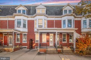 808 E PHILADELPHIA ST, York, PA 17403