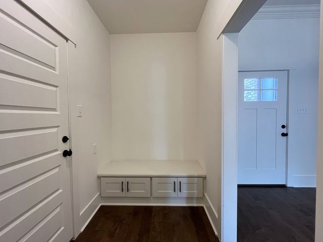 8802 Turnbull Dr, Pleasant View, TN 37146