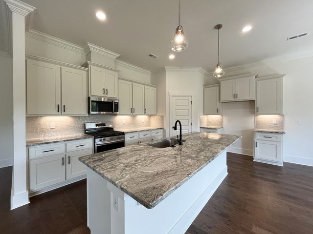 8802 Turnbull Dr, Pleasant View, TN 37146