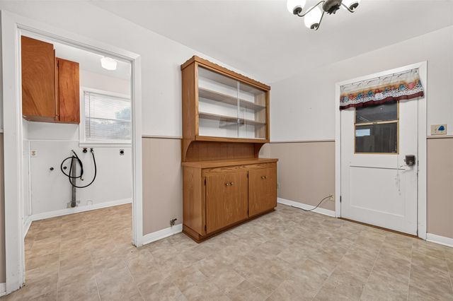1008 Bernard Avenue, Rosenberg, TX 77471