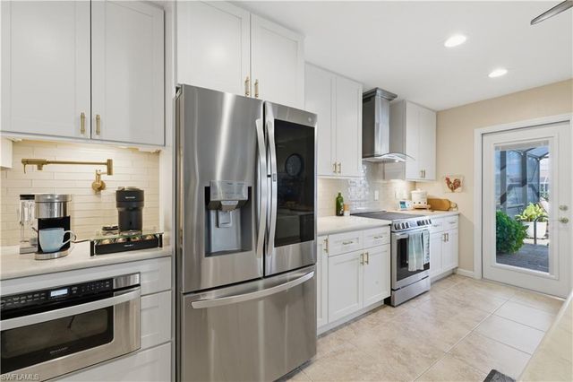 4145 SW 5th PL, Cape Coral, FL 33914