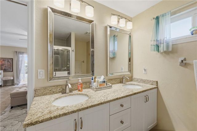 4145 SW 5th PL, Cape Coral, FL 33914