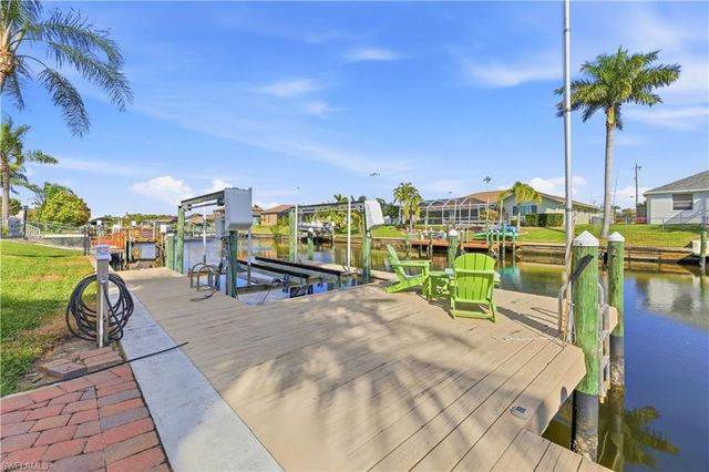 4145 SW 5th PL, Cape Coral, FL 33914