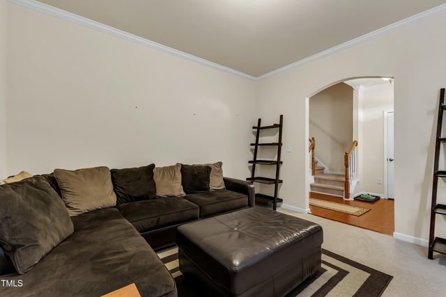 316 Vintage Holly Drive, Durham, NC 27703