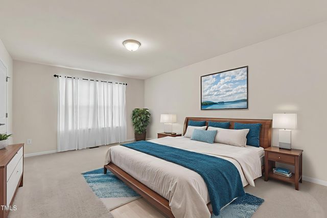 316 Vintage Holly Drive, Durham, NC 27703