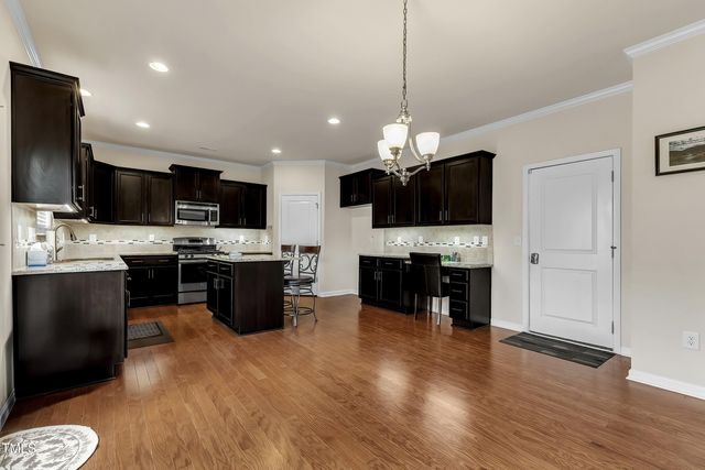 316 Vintage Holly Drive, Durham, NC 27703