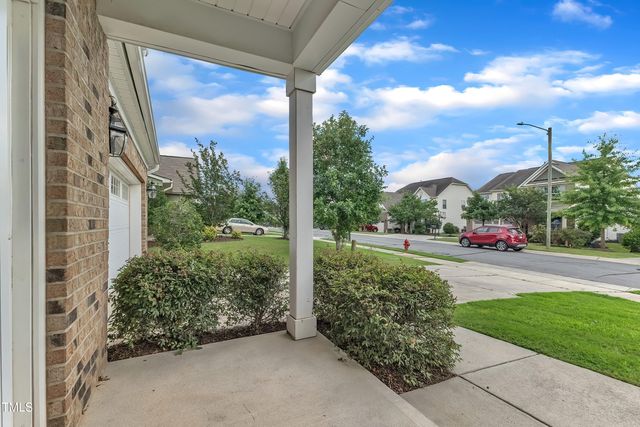 316 Vintage Holly Drive, Durham, NC 27703