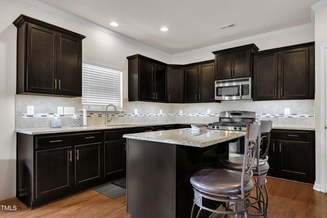 316 Vintage Holly Drive, Durham, NC 27703