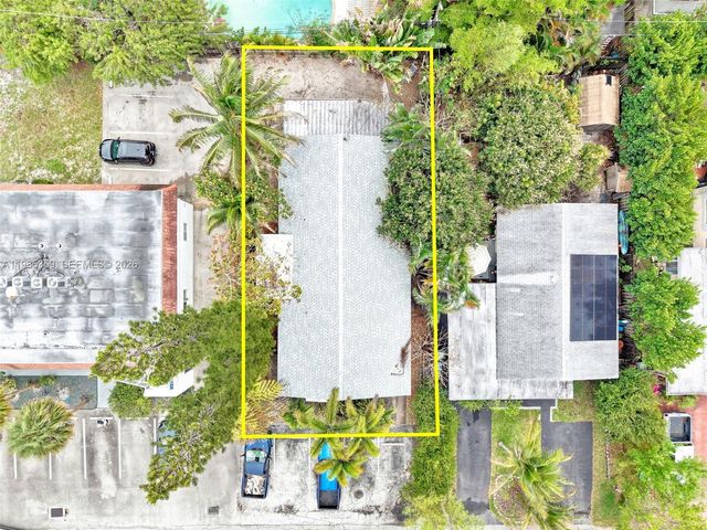 3042 NE 13th Ave, Oakland Park, FL 33334