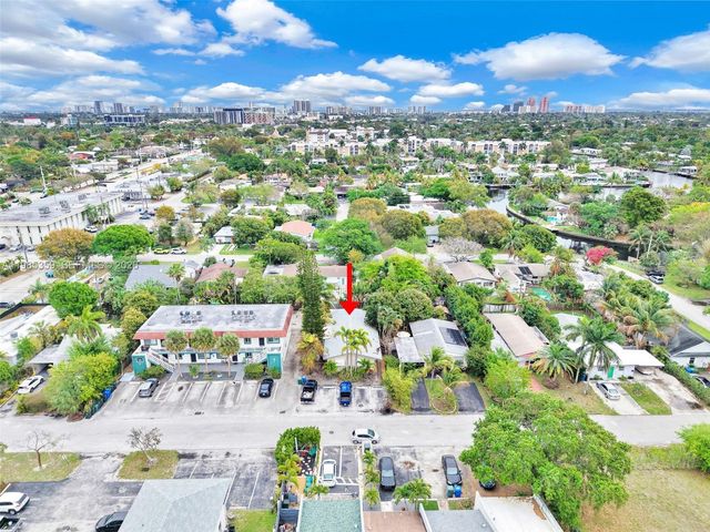 3042 NE 13th Ave, Oakland Park, FL 33334