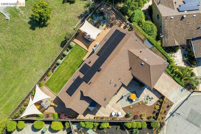 8618 Edgehill Court, El Cerrito, CA 94530