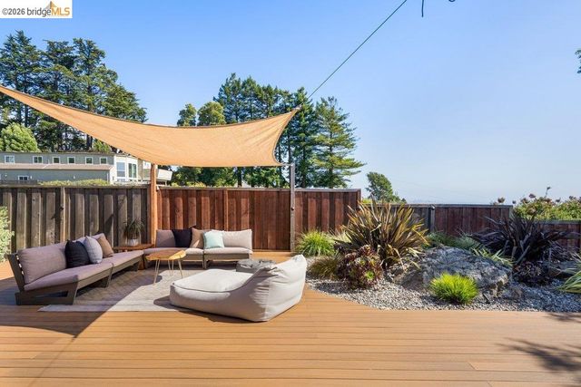8618 Edgehill Court, El Cerrito, CA 94530