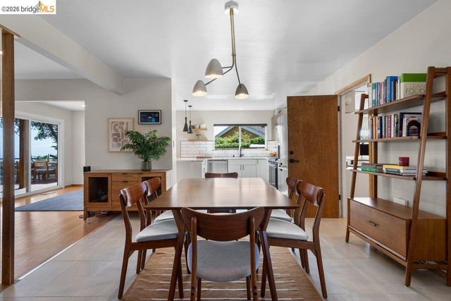 8618 Edgehill Court, El Cerrito, CA 94530