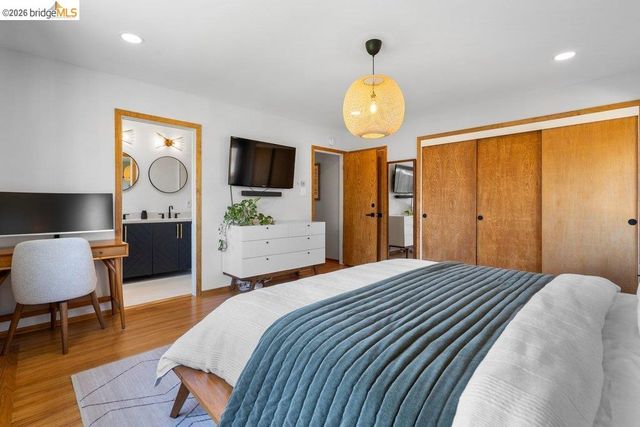 8618 Edgehill Court, El Cerrito, CA 94530