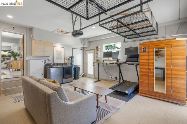 8618 Edgehill Court, El Cerrito, CA 94530