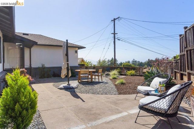 8618 Edgehill Court, El Cerrito, CA 94530