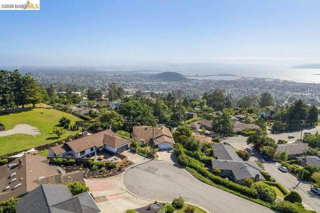 8618 Edgehill Court, El Cerrito, CA 94530