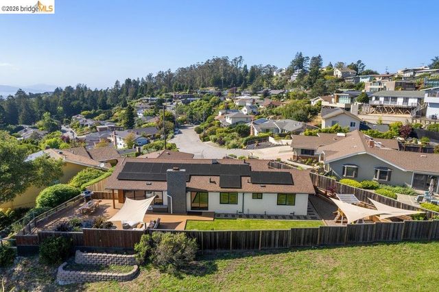 8618 Edgehill Court, El Cerrito, CA 94530
