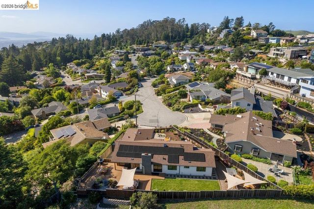 8618 Edgehill Court, El Cerrito, CA 94530