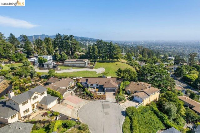 8618 Edgehill Court, El Cerrito, CA 94530