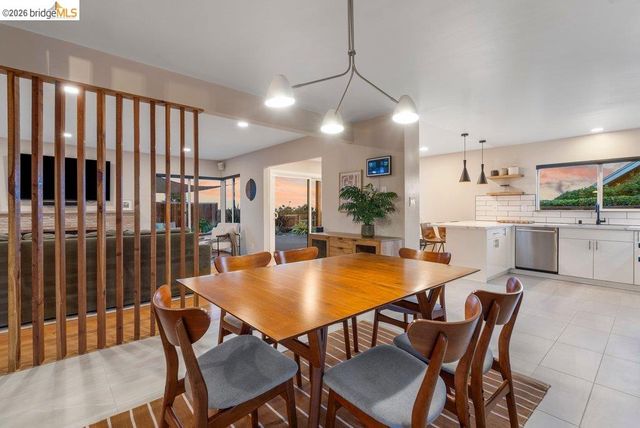 8618 Edgehill Court, El Cerrito, CA 94530