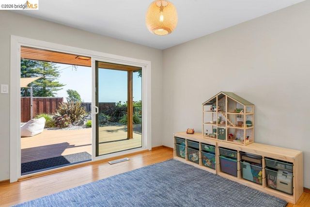 8618 Edgehill Court, El Cerrito, CA 94530