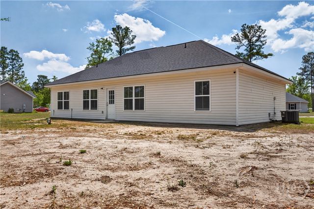 73 Taylor's Creek Spur, Ludowici, GA 31316