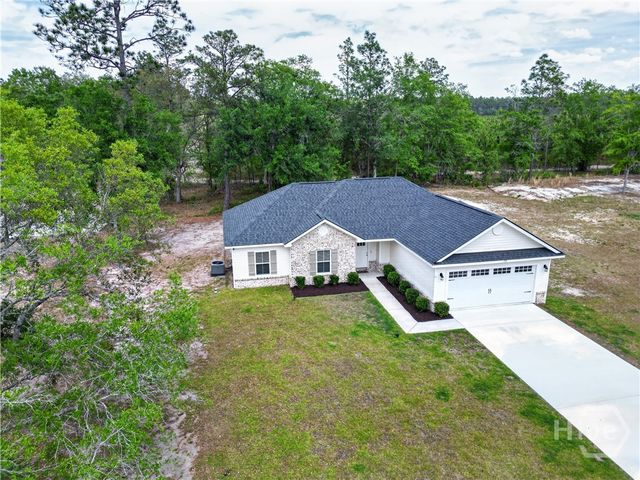 73 Taylor's Creek Spur, Ludowici, GA 31316