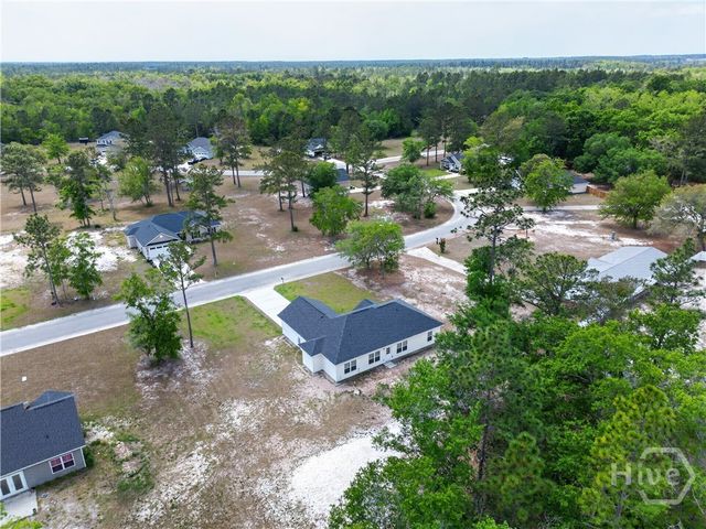 73 Taylor's Creek Spur, Ludowici, GA 31316