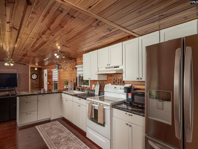 1012 Peach Festival Road, Gilbert, SC 29054