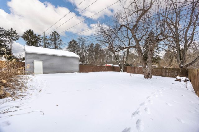 1375 Baker Road, Dexter, MI 48130