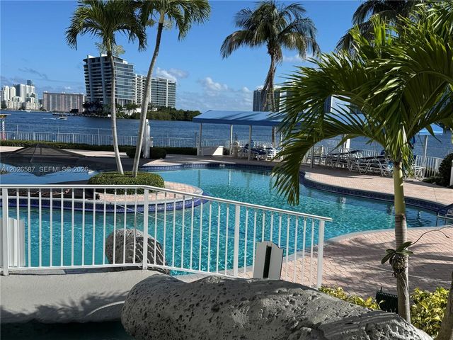 3530 Mystic Pointe Drive 2709, Aventura, FL 33180