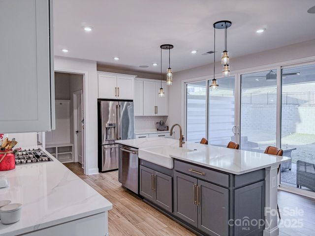 104 Hadley Court, Mooresville, NC 28115