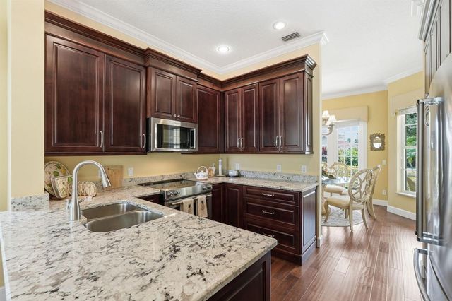 6483 SE Wild Olive Lane, Stuart, FL 34997
