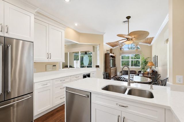 6483 SE Wild Olive Lane, Stuart, FL 34997